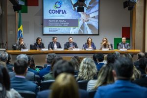 noticia-gov-receita-certifica-20-empresas-na-fase-piloto